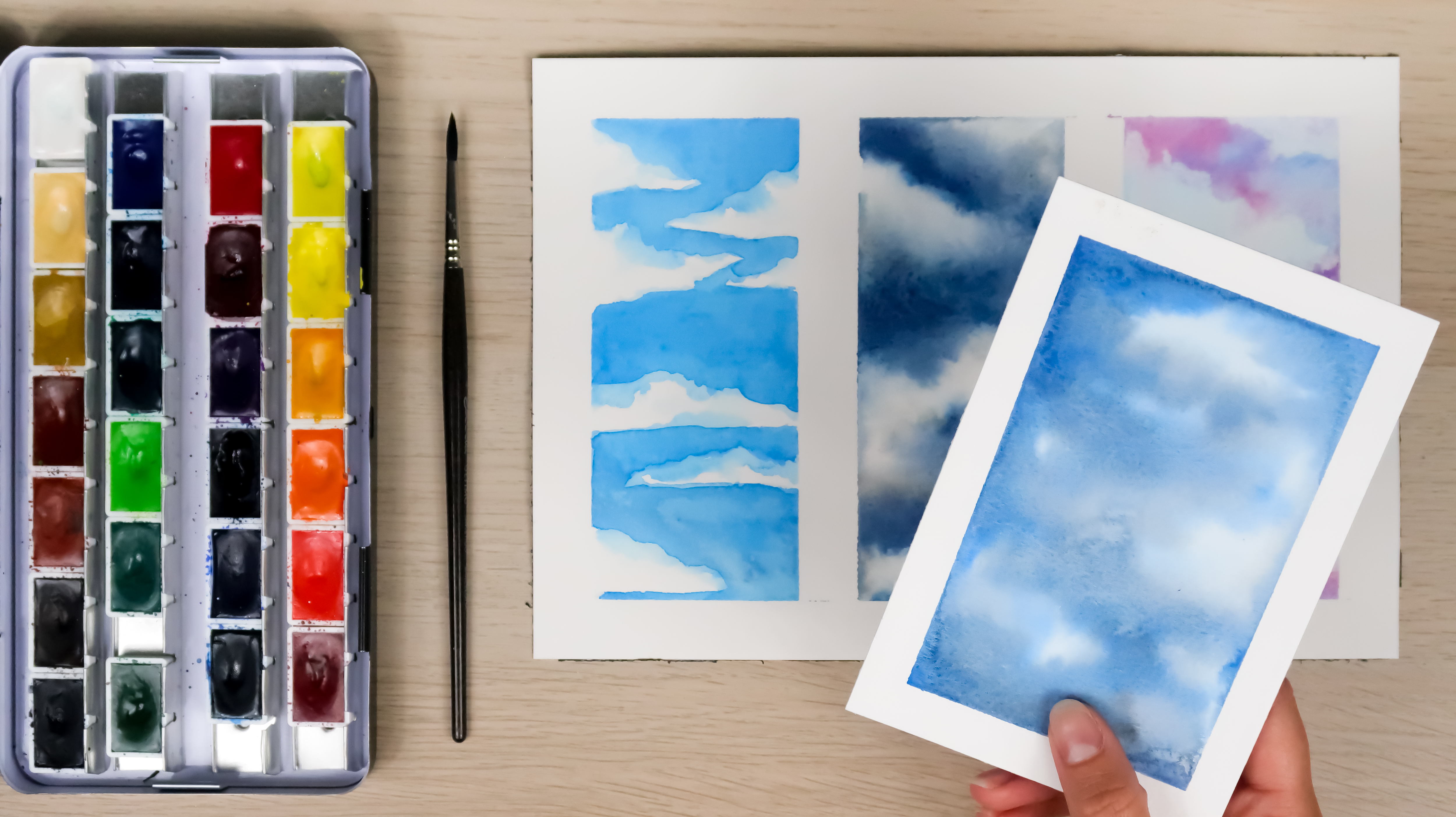 Comment peindre le ciel et les nuages à l’aquarelle ?